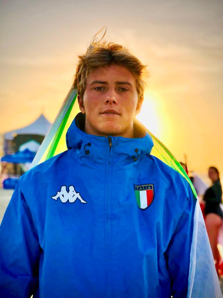 Il pescarese Edoardo Papa è Campione d'Italia di Surf 2023!