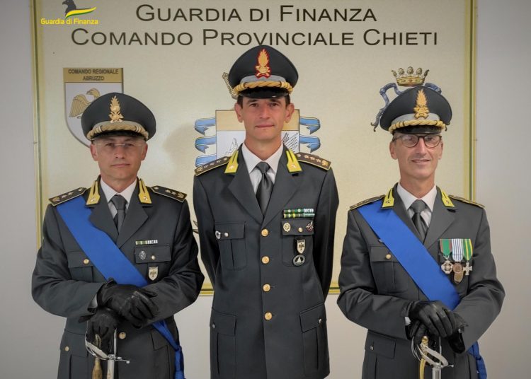 Cambio al vertice del gruppo della Guardia di finanza di Chieti