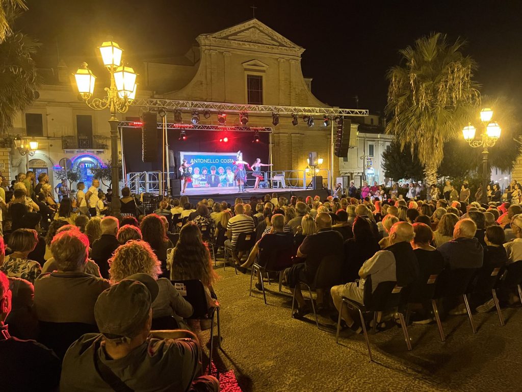 Notte americana, la mappa della serata a Vasto Marina - Zonalocale