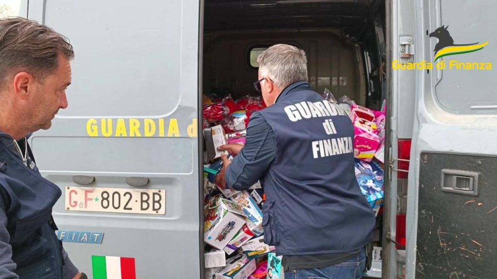 Botti illegali, sequestri della Gdf - Pescara - Il Centro