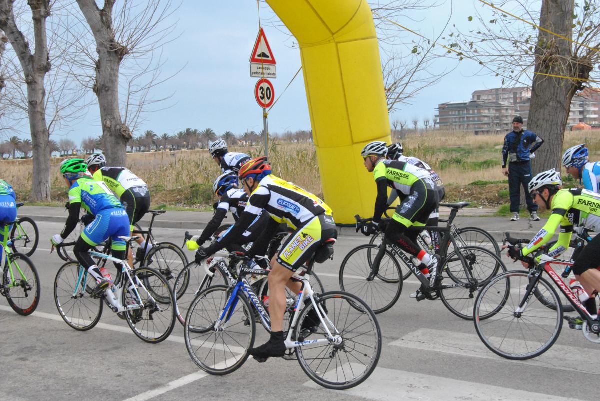 Tanti i ciclisti protagonisti dell’ottavo Trofeo Carnevale 45 dsc 3979