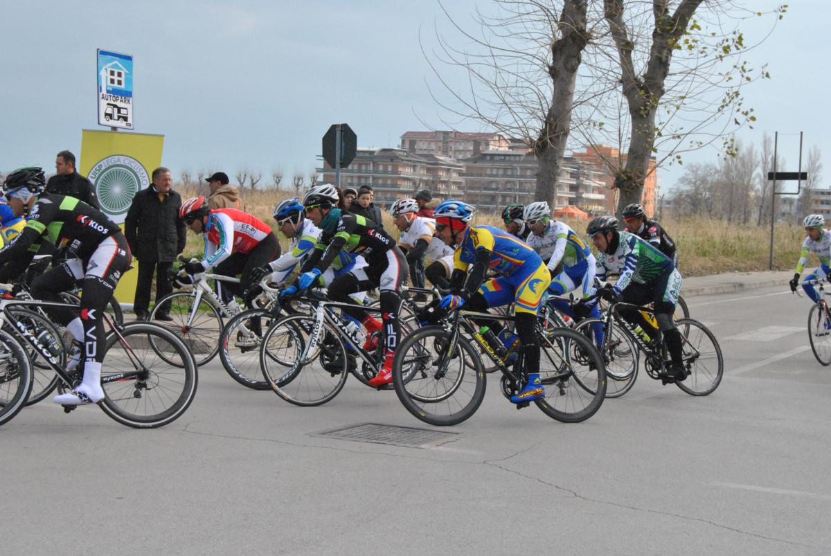 Tanti i ciclisti protagonisti dell’ottavo Trofeo Carnevale 72 dsc 4026